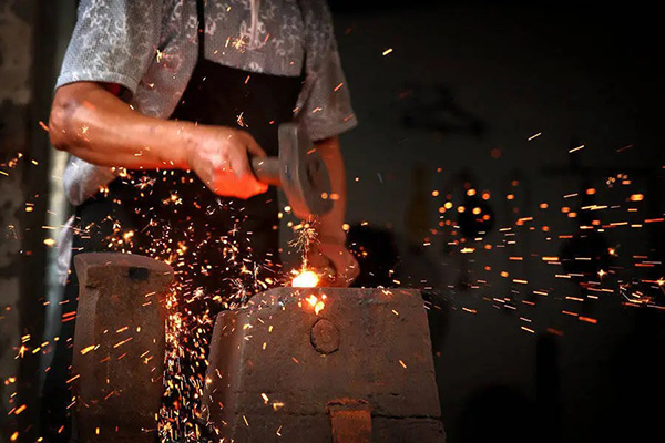 ຕະຫຼາດການຫລໍ່ຄວາມແມ່ນຍໍາທົ່ວໂລກກໍານົດຈະບັນລຸ $32.7B ໃນປີ 2034: ທ່າອ່ຽງຫຼັກ ແລະຄວາມເຂົ້າໃຈໃນພາກພື້ນ